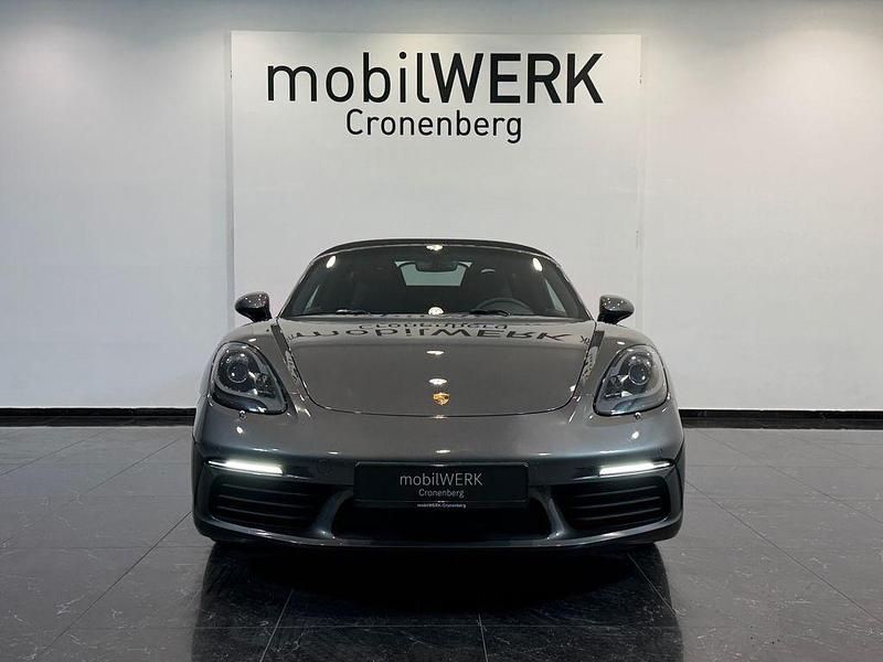 Gebraucht Porsche Boxster 299 PS (219 kW) 2017 Achatgrau Cabrio