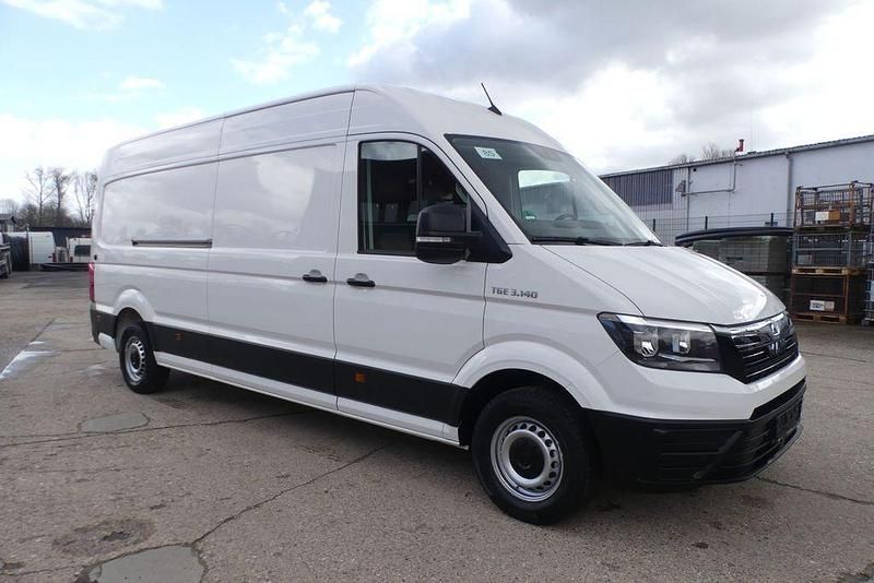 Gebraucht MAN TGE 140 PS (102 kW) 2022 Candyweiss Van