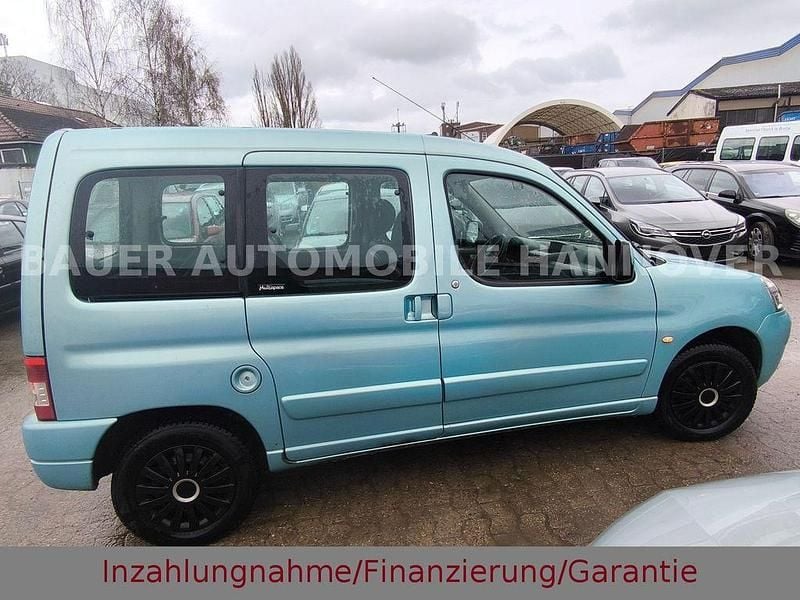 Gebraucht Citroën Berlingo 75 PS (55 kW) 2006 Blau Van / Kleinbus