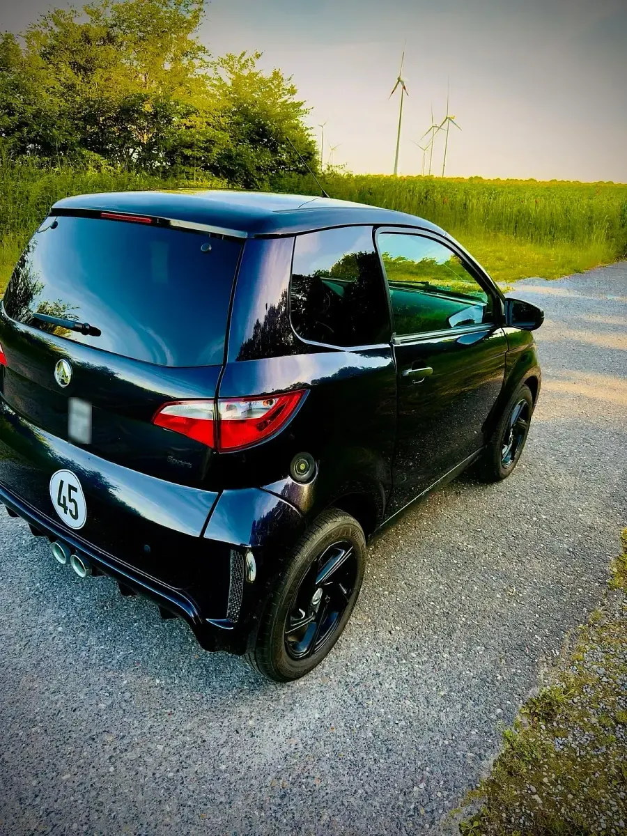Käytetty Aixam Microcar Sport 2022 Sininen Viistoperä