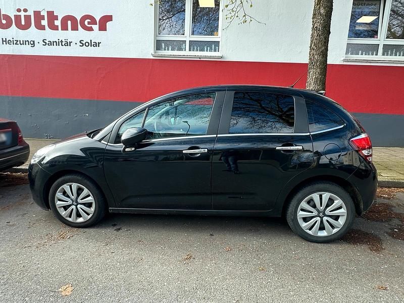 Gebraucht Citroën C3 68 PS (50 kW) 2015 Schwarz Kleinwagen
