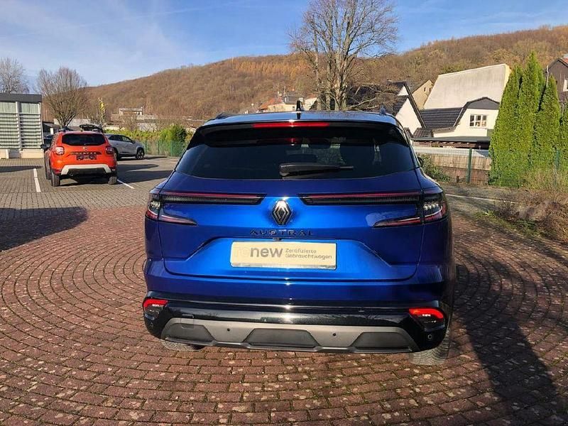 Gebraucht Renault Austral Techno Esprit Alpine 158 PS (116 kW) 2022 Blue rqh + black gne SUV