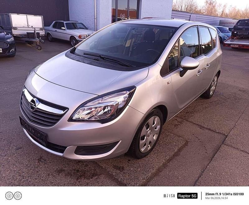 Gebraucht Opel Meriva Edition 120 PS (88 kW) 2014 Argon silber/ice silver (m2) Van / Kleinbus