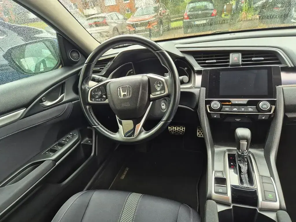 Gebraucht Honda Civic Elegance 145 PS (106 kW) 2019 Blau Limousine