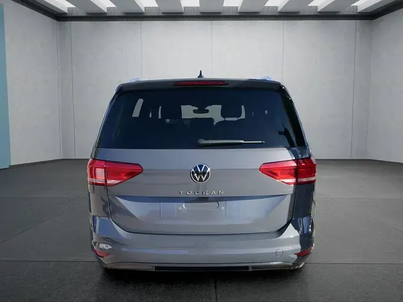 Neu VW Touran 150 PS (110 kW) 2025 Grau Van / Kleinbus
