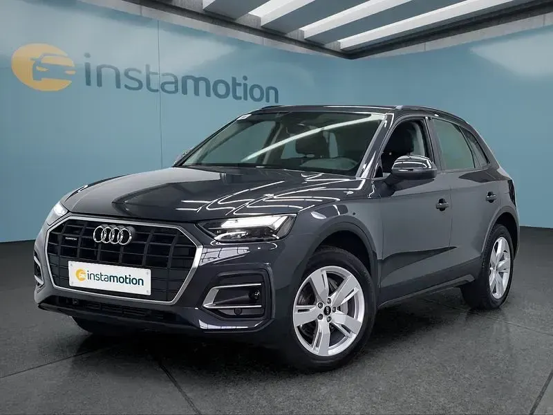 Używany Audi Q5 299 KM (219 kW) 2025 Szary SUV