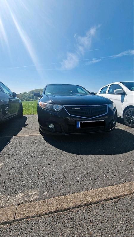 Schwarz Gebraucht 2008 Honda Accord Limousine | 3.700 € - Bild 1/4