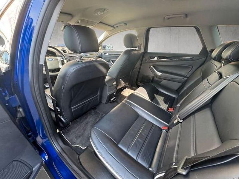 Gebraucht Ford Mondeo Titanium 163 PS (119 kW) 2014 Blau Kombi