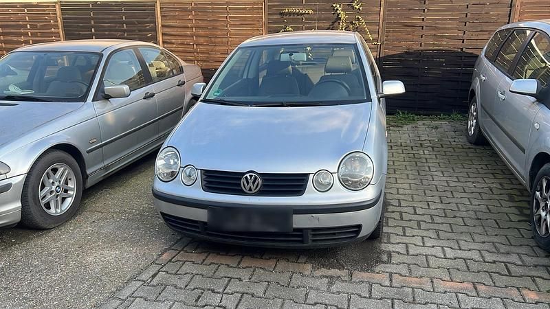 Gebraucht VW Polo 60 PS (44 kW) 2002 Grau Kleinwagen