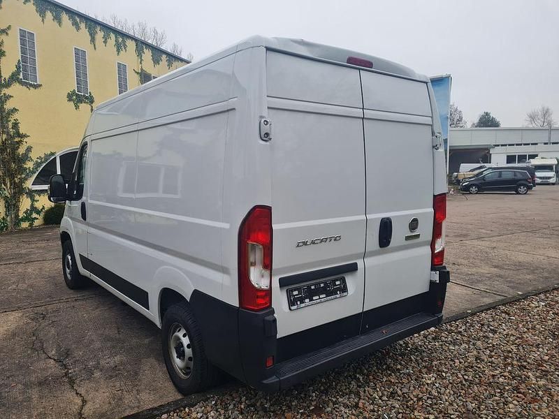Gebraucht Fiat Ducato 120 PS (88 kW) 2023 Weiß Van