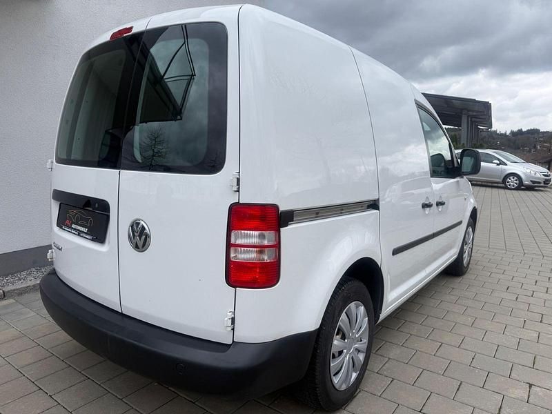 Gebraucht VW Caddy 102 PS (75 kW) 2012 Weiß Van / Kleinbus