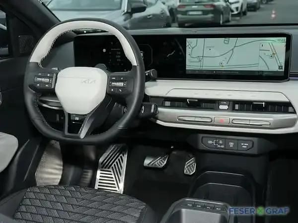 Neu Kia EV4 150 kW (204 PS) 2026 Deluxe weiss Limousine