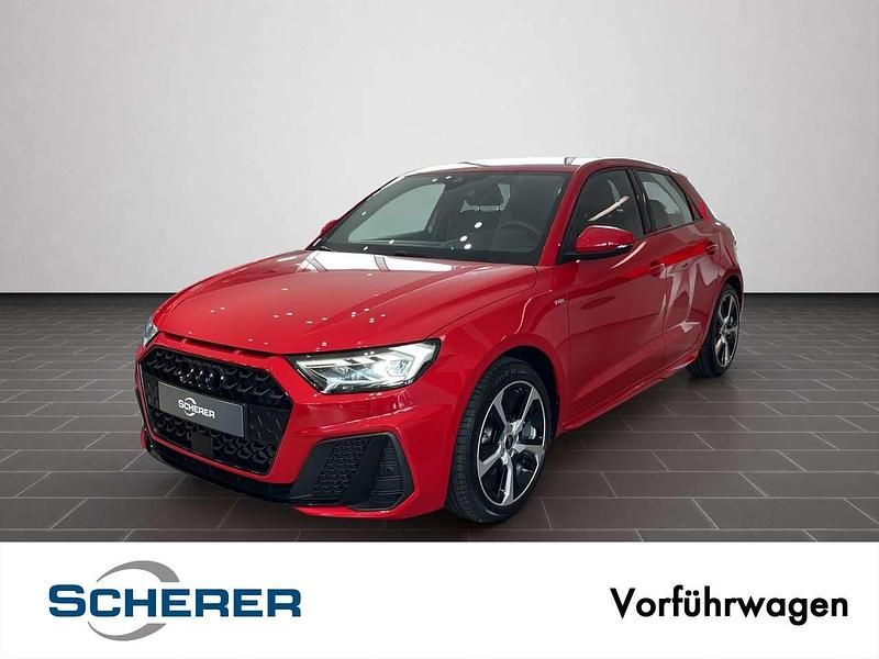 Progressivrot metallic Gebraucht 2025 Audi A1 S-Line Kleinwagen | 27.990 € (Fairer Preis) - Bild 1/4