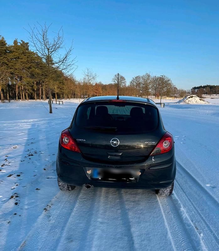 Gebraucht Opel Corsa 69 PS (50 kW) 2012 Schwarz Kleinwagen