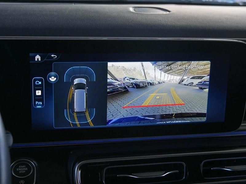 Gebraucht Mercedes V220 Style 120 PS (88 kW) 2025 Szary Van / Kleinbus