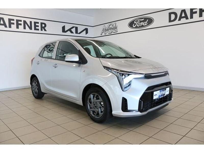 (kcs) sparklingsilber met. Gebraucht 2024 Kia Picanto Vision Kleinwagen | 16.290 € - Bild 1/4
