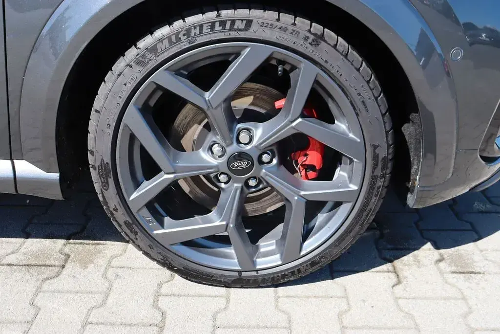 Gebraucht Ford Puma Performance Edition 200 PS (147 kW) 2024 Magnetic metallic SUV