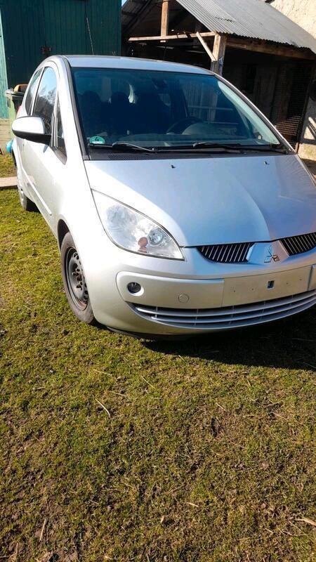 Silber Gebraucht 2006 Mitsubishi Colt Kleinwagen | 550 € - Bild 1/4