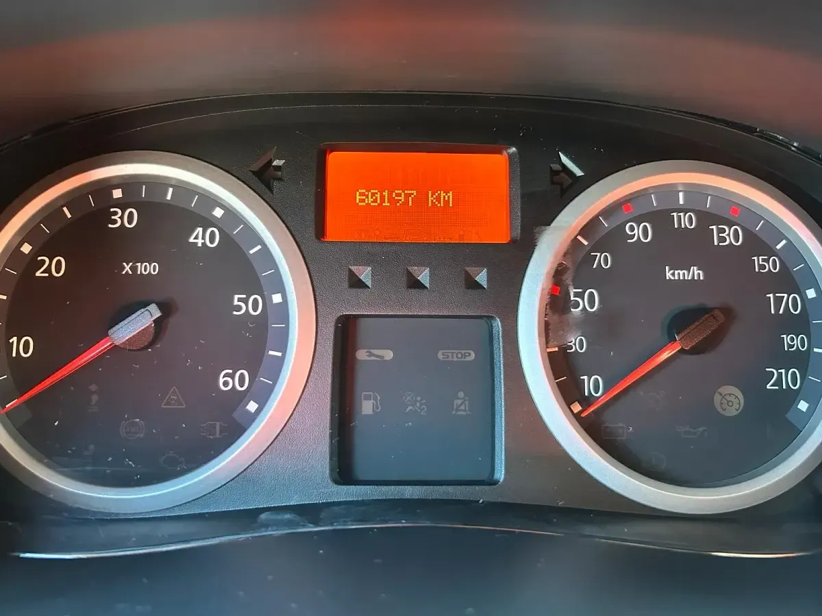 Gebraucht Renault Trafic 114 PS (83 kW) 2012 Schwarz Van / Kleinbus