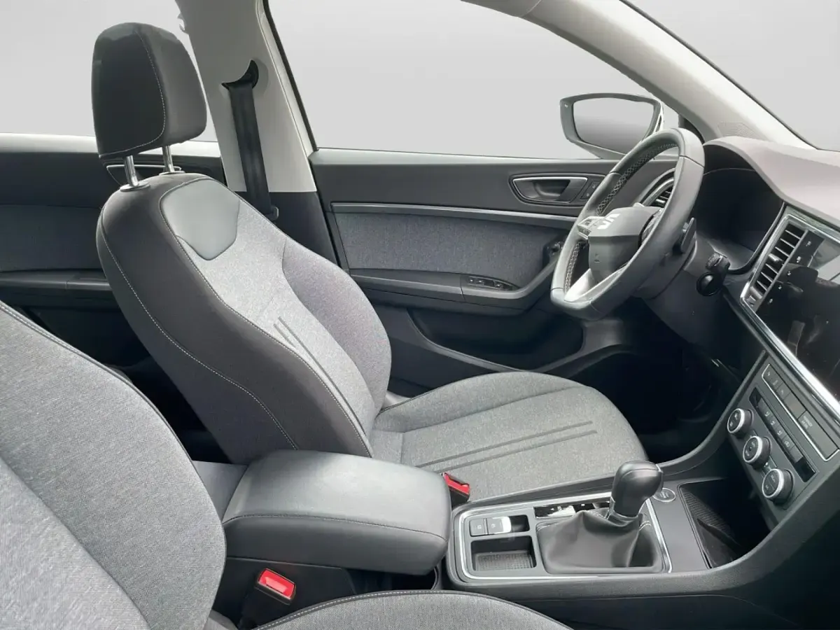 Gebraucht Seat Ateca Style 150 PS (110 kW) 2023 Bila weiß SUV
