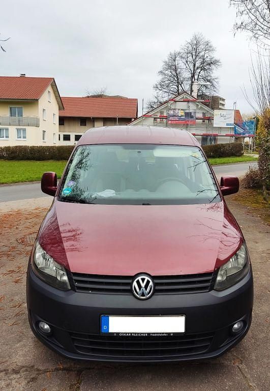 Gebraucht VW Caddy 105 PS (77 kW) 2011 Rot Van / Kleinbus