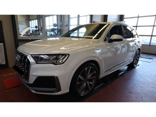 Gletscherweiß metallic Gebraucht 2021 Audi Q7 S-Line SUV | 54.990 € (Fairer Preis) - Bild 1/4