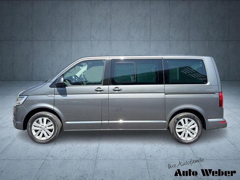 Second-hand VW Multivan Highline 199 CP (146 kW) 2019 Gri Monovolum