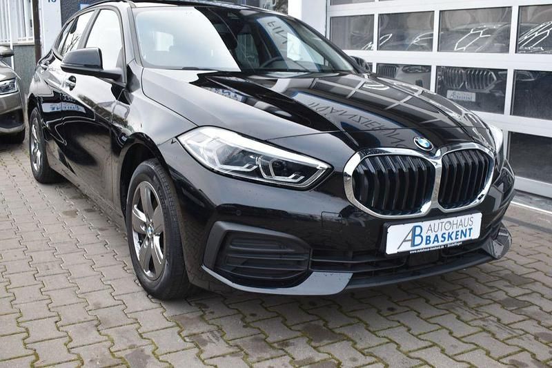 Gebraucht BMW 118 Advantage 150 PS (110 kW) 2021 Schwarz Kleinwagen
