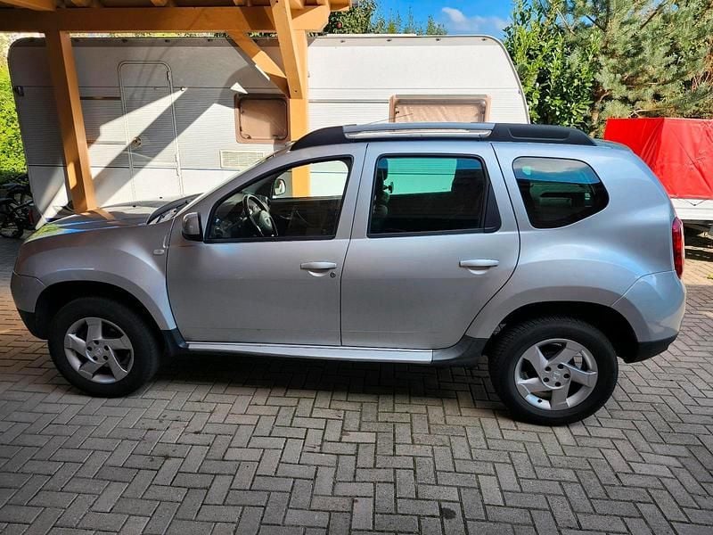 Silber Gebraucht 2012 Dacia Duster Prestige SUV | 4.000 € (Superpreis) - Bild 1/4