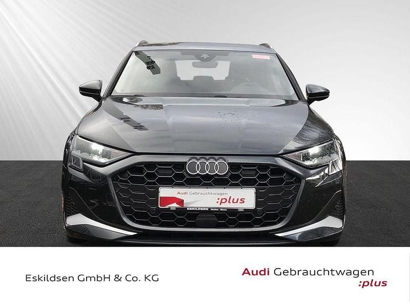 Gebraucht Audi A3 Advanced Plus 116 PS (85 kW) 2025 Manhattangrau metallic Limousine