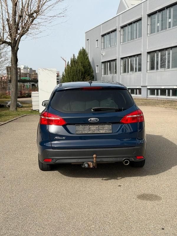 Gebraucht Ford Focus 150 PS (110 kW) 2018 Blau Kombi
