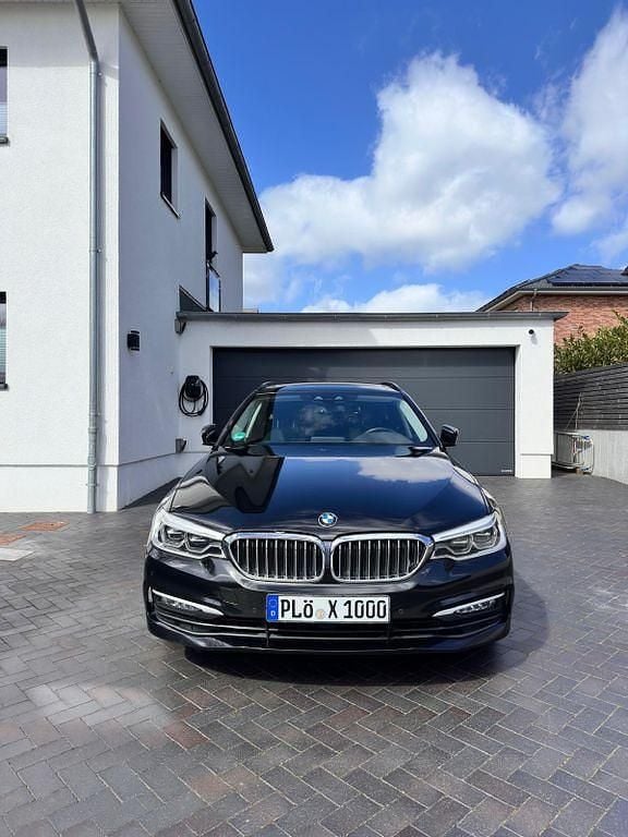 Gebraucht BMW 520 190 PS (139 kW) 2018 Schwarz Kombi