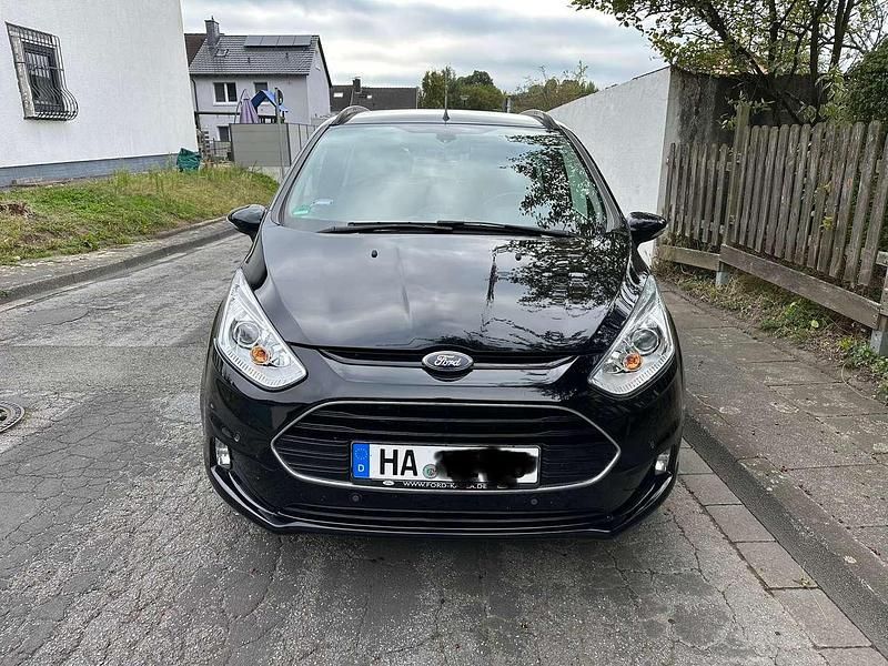 Second-hand Ford B-MAX Titanium 125 CP (91 kW) 2017 Negru Monovolum