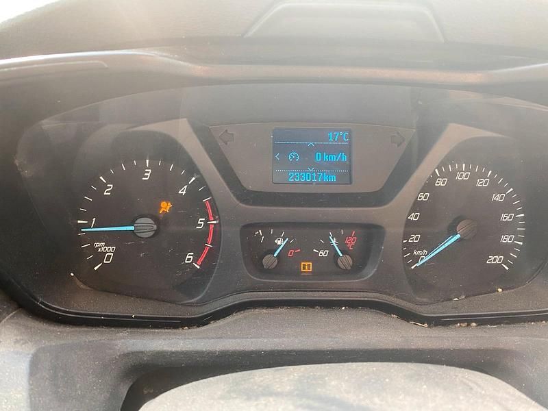 Gebraucht Ford Transit 170 PS (125 kW) 2017 Weiß Van / Kleinbus