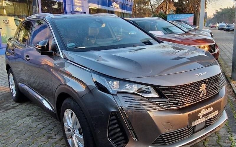 Platinium grau metallic (metallic) Gebraucht 2022 Peugeot 3008 GT SUV | 28.490 € (Guter Preis) - Bild 1/4