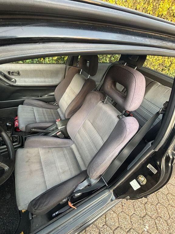 Gebraucht Nissan Sunny 143 PS (105 kW) 1991 Schwarz Kleinwagen