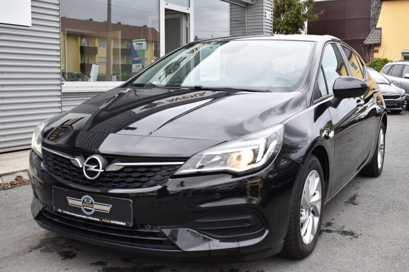 Gebraucht Opel Astra Edition 122 PS (89 kW) 2020 Schwarz Limousine