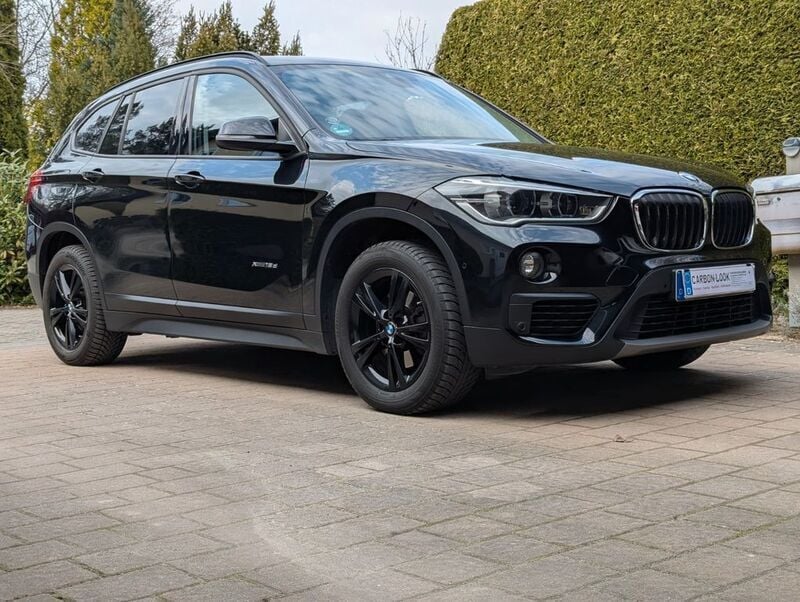 Schwarz Gebraucht 2017 BMW X1 Sport Line SUV | 14.400 € (Superpreis) - Bild 1/4