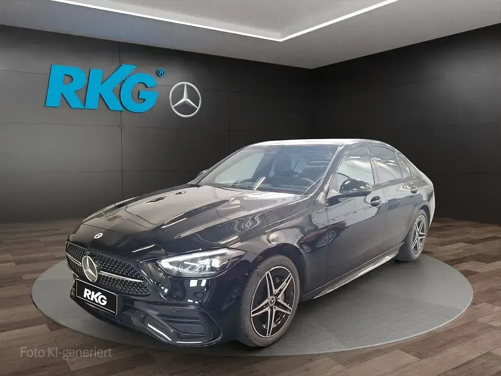 Gebraucht Mercedes C180 AMG 170 PS (125 kW) 2025 Schwarz Limousine