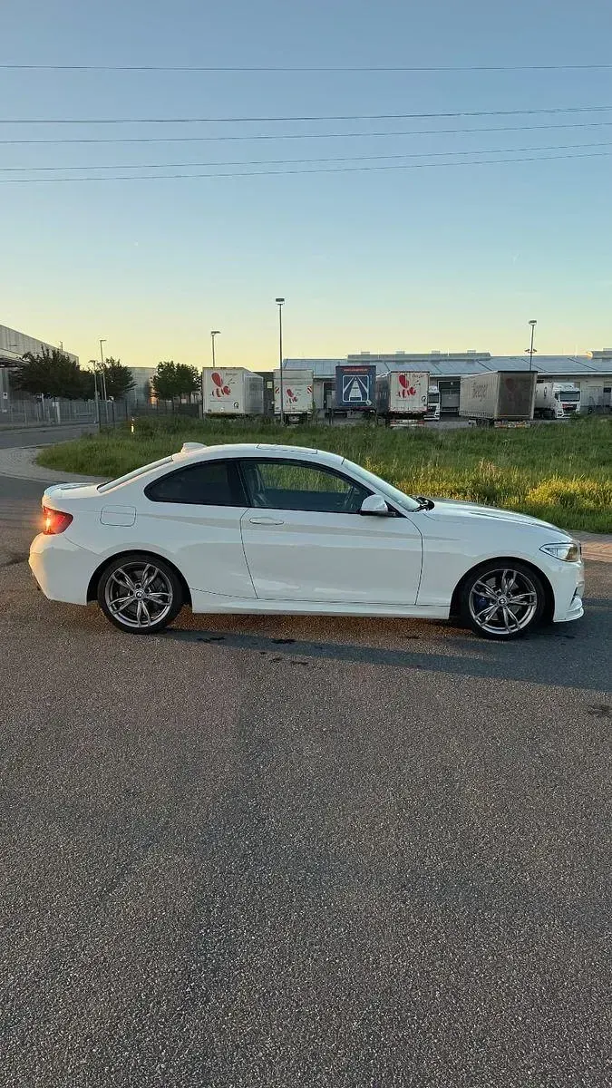 Gebraucht BMW M235 Comfort Edition 326 PS (239 kW) 2014 Weiß Coupé
