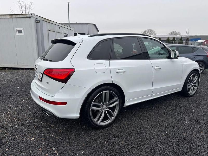 Gebraucht Audi SQ5 Competition 326 PS (239 kW) 2017 Gletscherweiss SUV