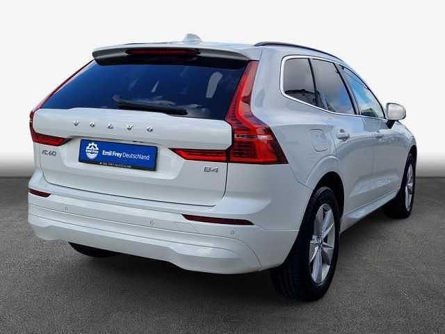 Gebraucht Volvo XC60 Core 197 PS (144 kW) 2023 SUV