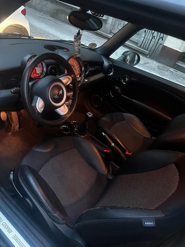 Gebraucht Mini Cooper Coupé 120 PS (88 kW) 2008 Gelb Coupé