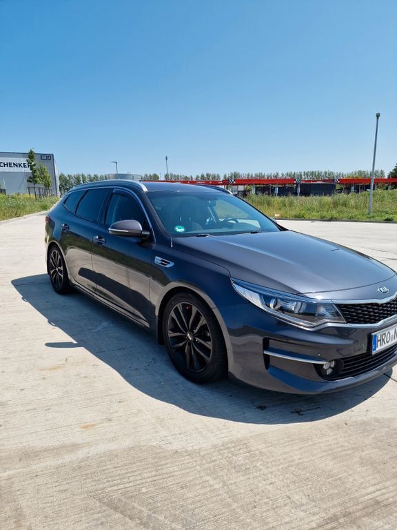 Grau Gebraucht 2017 Kia Optima Spirit Kombi | 14.300 € (Fairer Preis) - Bild 1/4