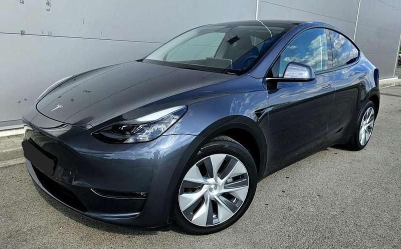 Gebraucht 2023 Tesla Model Y SUV | 33.590 € (Guter Preis) - Bild 1/4
