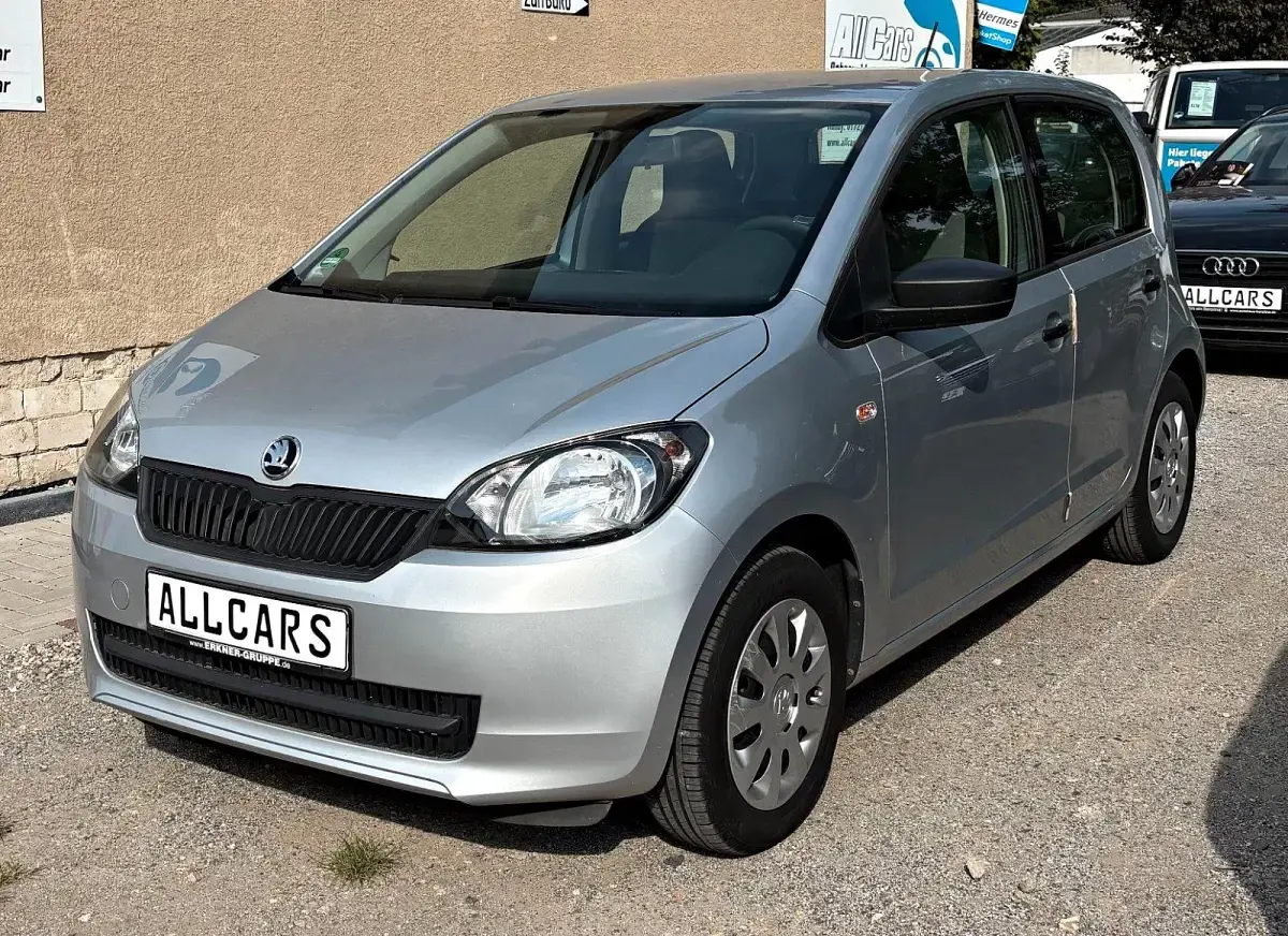 Gebraucht Skoda Citigo Active 60 PS (44 kW) 2015 Silber Kleinwagen