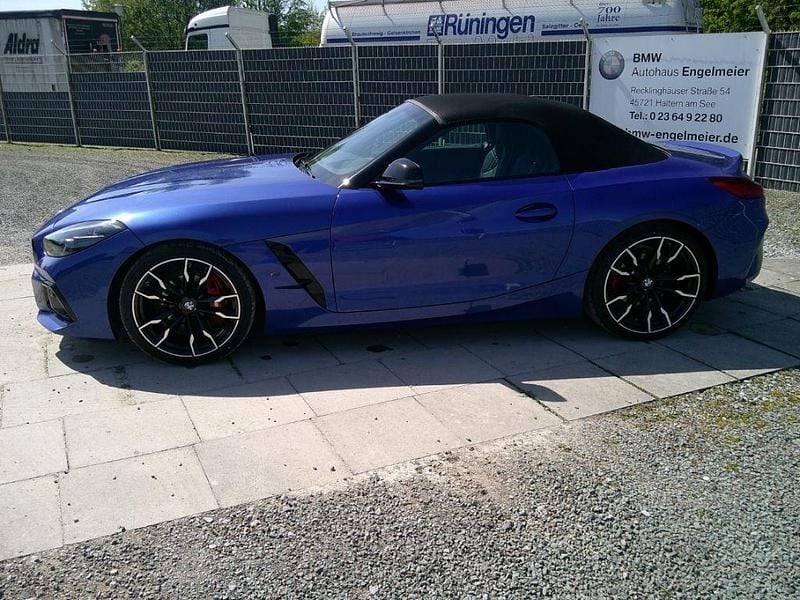 Gebraucht BMW Z4 Pure Impulse 340 PS (250 kW) 2025 Blau Cabrio