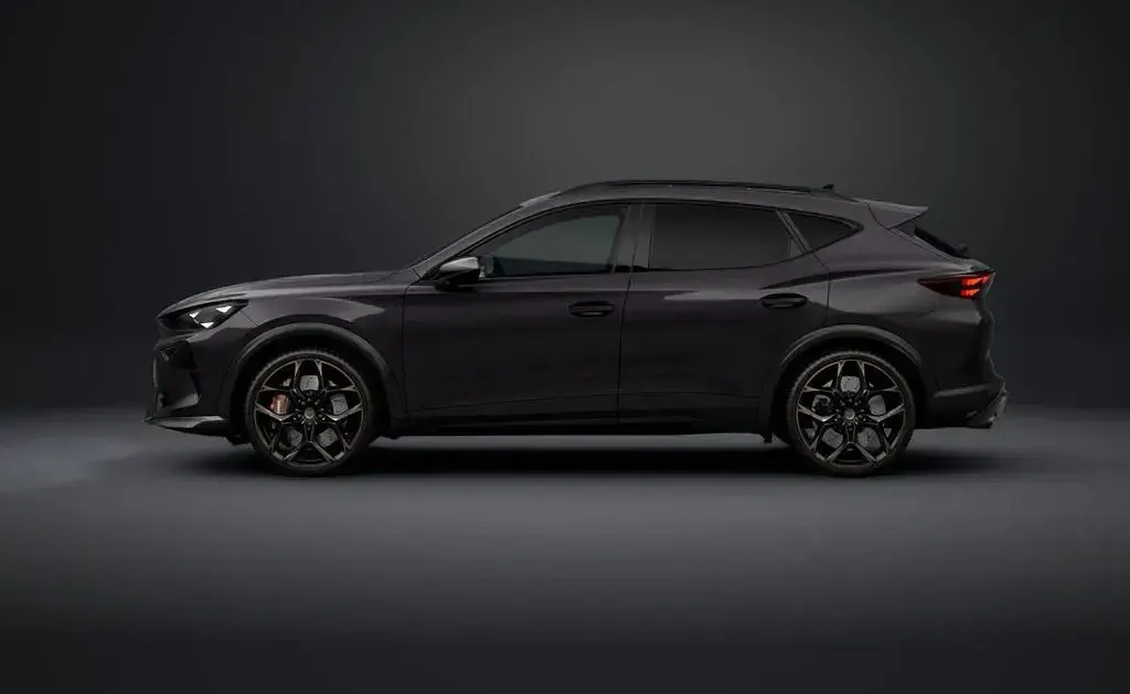 Neu Cupra Formentor VZ 390 PS (286 kW) 2026 Violett SUV