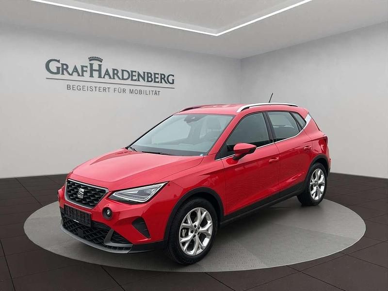 Pure rot Gebraucht 2024 Seat Arona FR SUV | 18.900 € (Fairer Preis) - Bild 1/4
