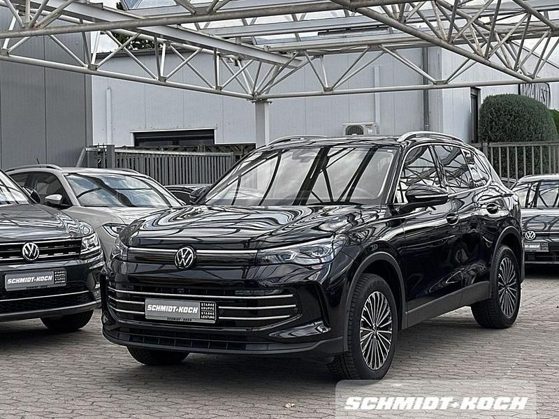 Gebraucht VW Tiguan Elegance 193 PS (141 kW) 2025 Schwarz SUV